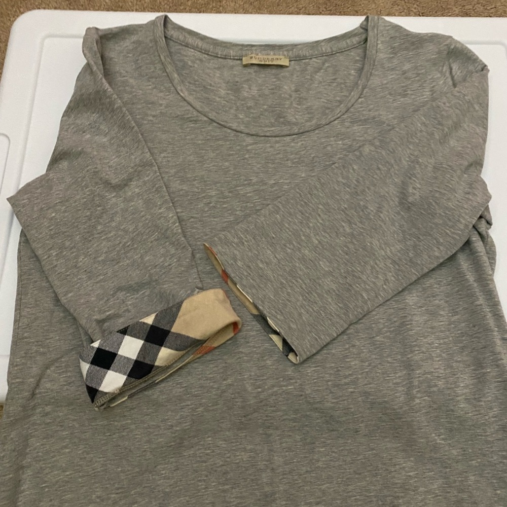 Burberry 3/4 Sleeve Top